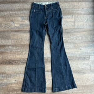 ARIAT Dark Wash Flare Jean with Front Seam